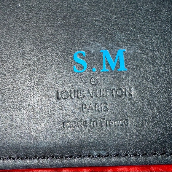 EUC - Louis Vuitton preowned Brazza Black Wallet - Picture 4 of 6